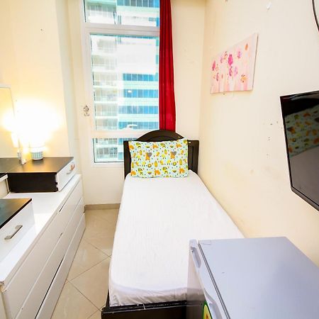Nice Single Rooms For "Girls" Only In Dubai, Marina Eksteriør bilde