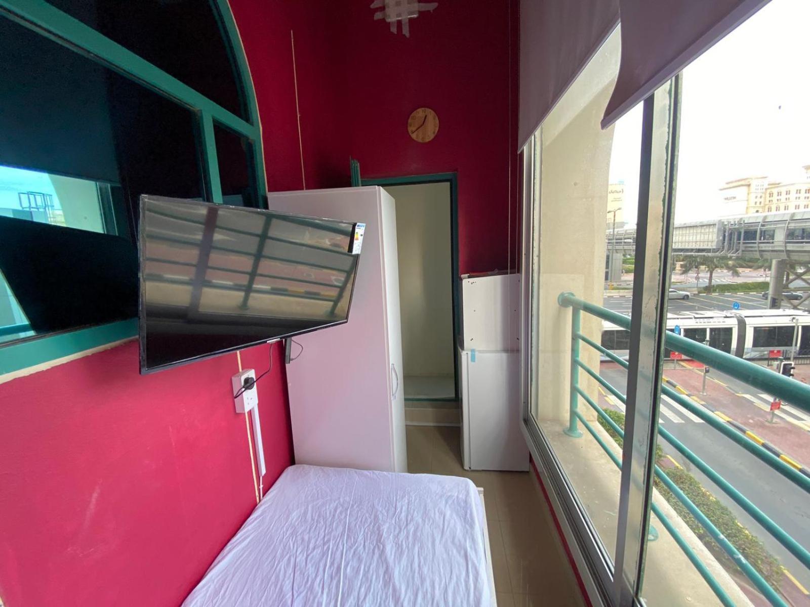 Nice Single Rooms For "Girls" Only In Dubai, Marina Eksteriør bilde