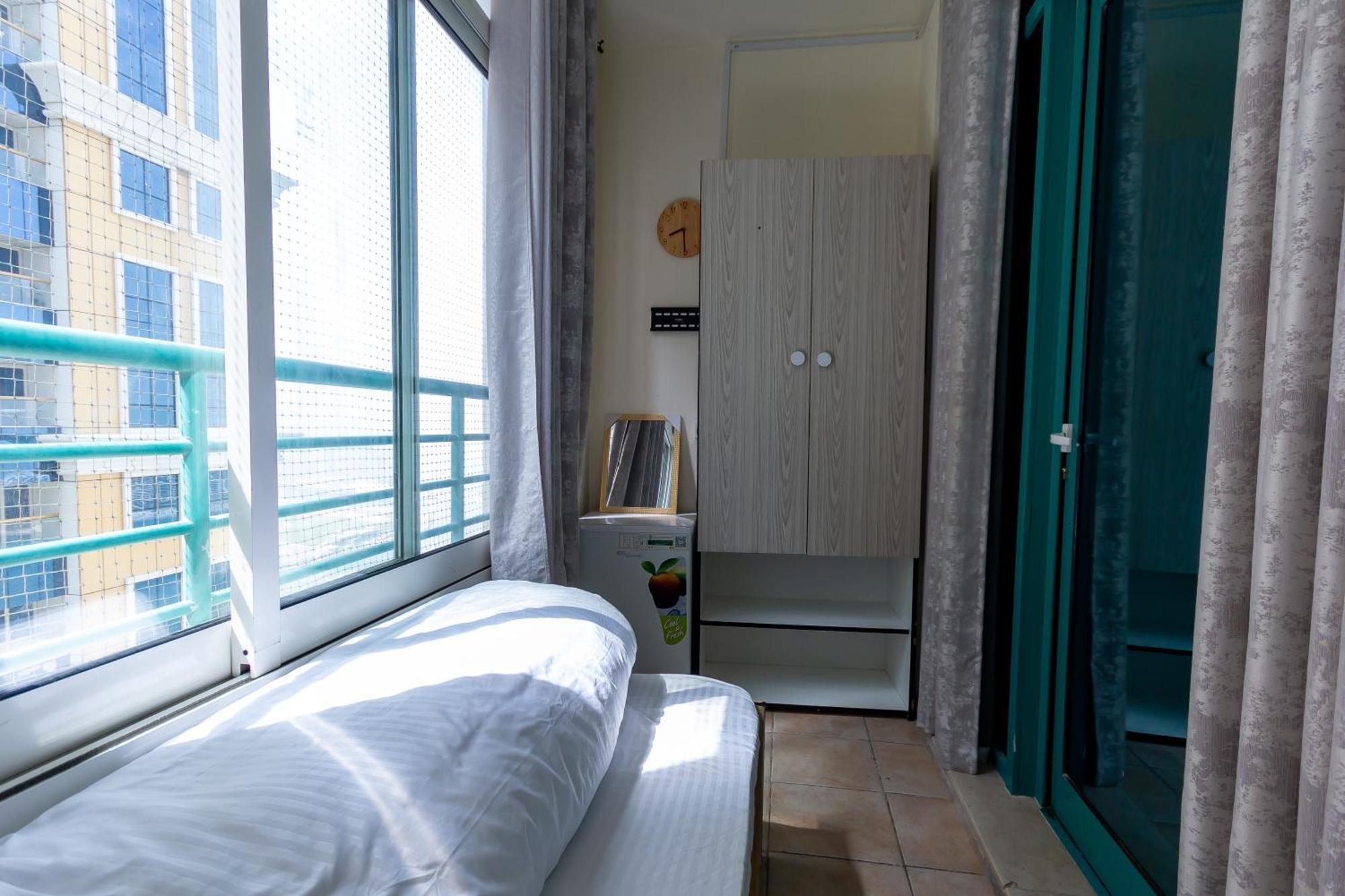 Nice Single Rooms For "Girls" Only In Dubai, Marina Eksteriør bilde