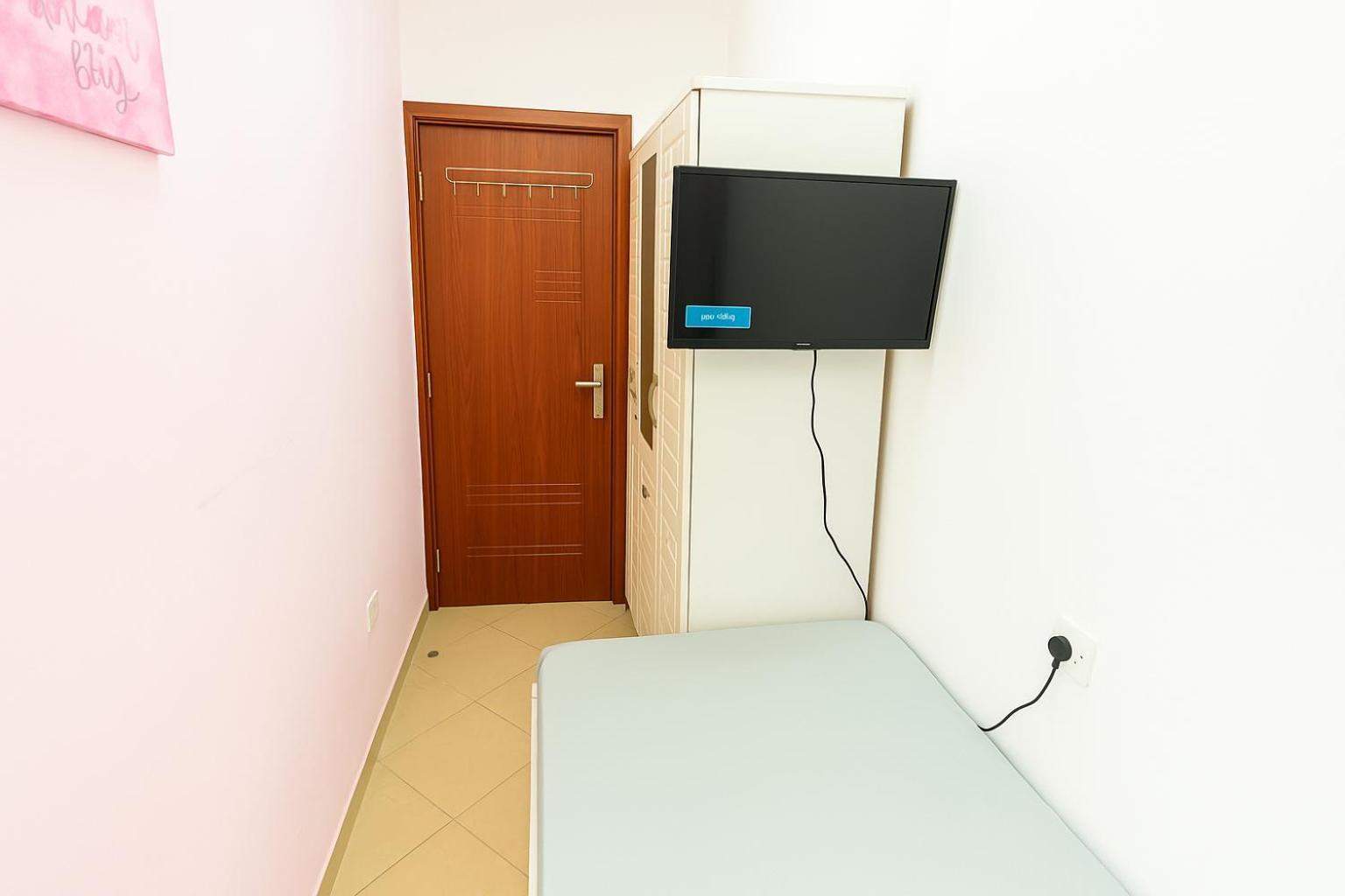Nice Single Rooms For "Girls" Only In Dubai, Marina Eksteriør bilde