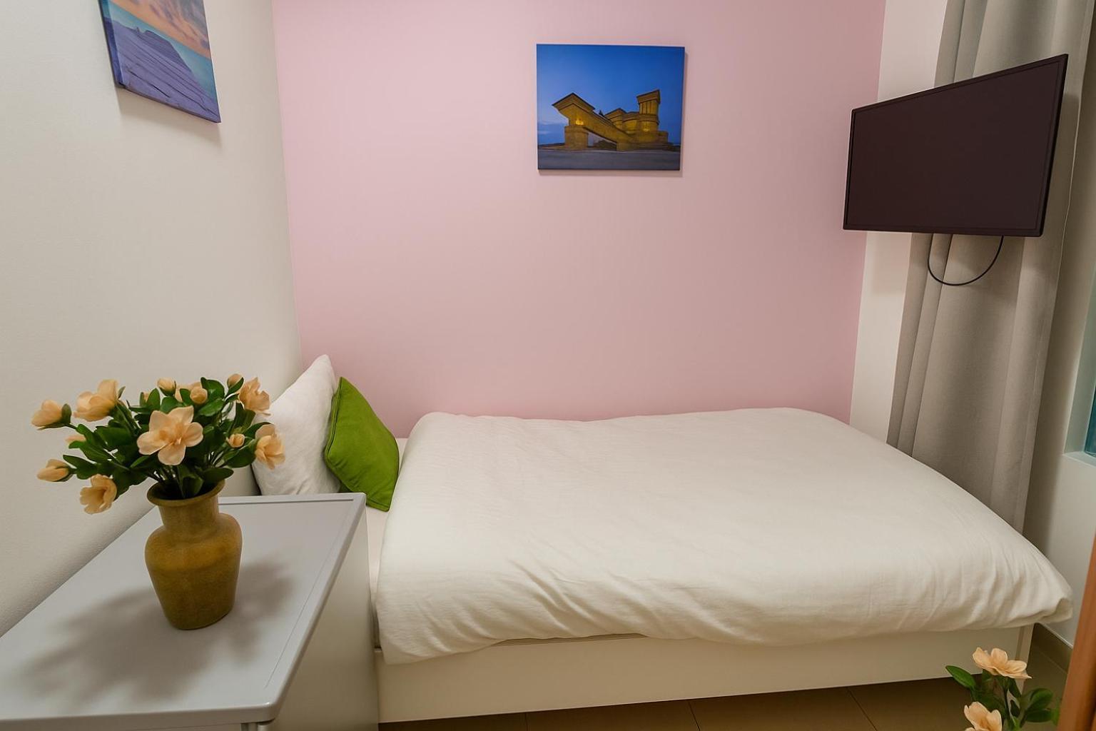 Nice Single Rooms For "Girls" Only In Dubai, Marina Eksteriør bilde