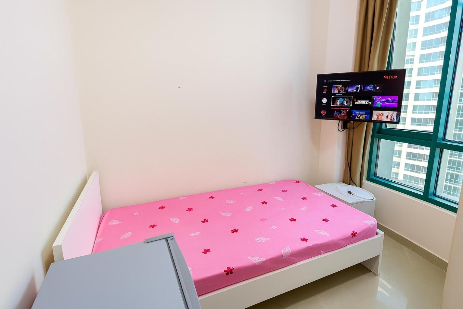 Nice Single Rooms For "Girls" Only In Dubai, Marina Eksteriør bilde