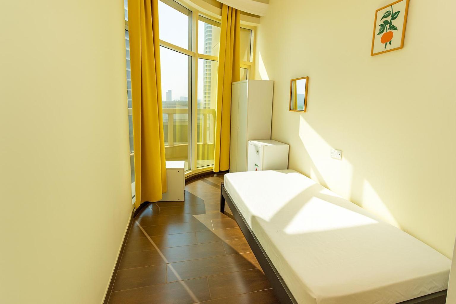 Nice Single Rooms For "Girls" Only In Dubai, Marina Eksteriør bilde