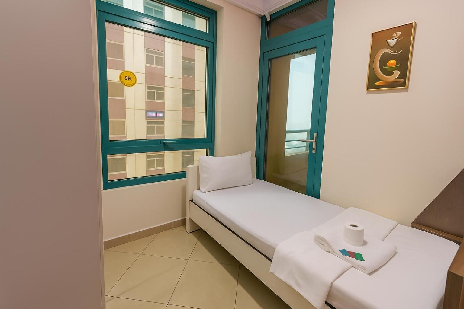 Nice Single Rooms For "Girls" Only In Dubai, Marina Eksteriør bilde